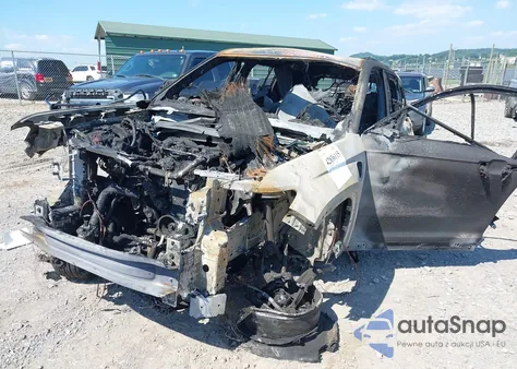 2024 Jeep Grand Cherokee 4Xe z USA, uszkodzony, nr VIN 1C4RJYB6XRC719482